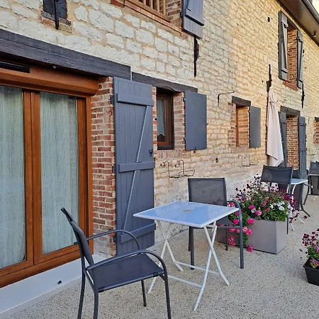 D'hotes Le Clos Poli ゲストハウス 3*