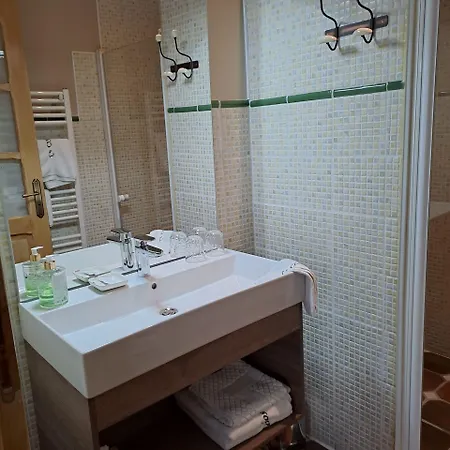 D'hotes Le Clos Poli Pensjonat 3*