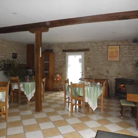 D'hotes Le Clos Poli Pensjonat Montigny-les-Monts